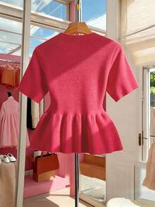 SHEIN Franclia Blusa de punto ajustada con volantes en el bajo y manga corta de unicolor elegante para mujer - Rojo - Ver 2