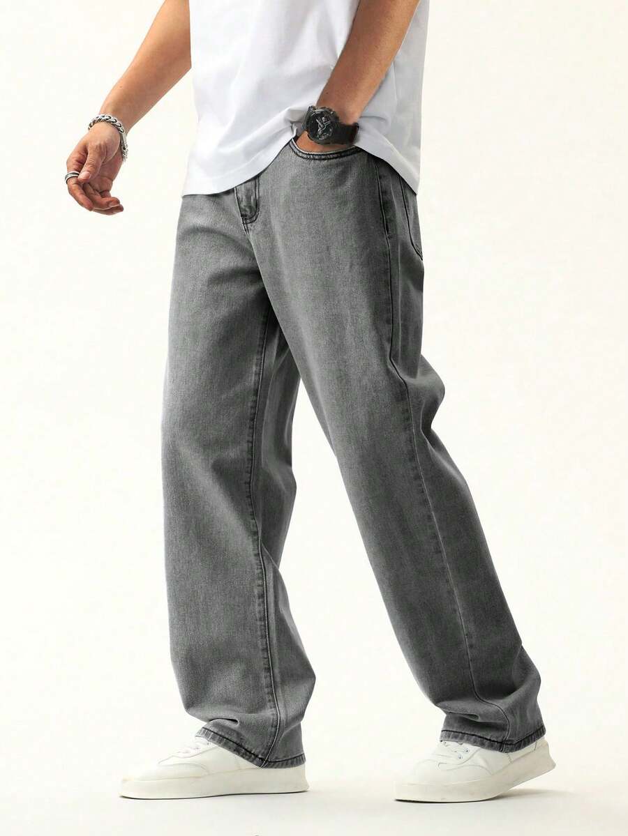 Manfinity Hypemode Men's Casual Pocketed Zip-Up Relaxed Fit Long Denim Jeans - Light Grey - View 1
