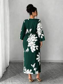 Elenzga Đầm maxi cỡ lớn dành cho nữ, thanh lịch, tối giản, thích hợp mặc đi làm hàng ngày, hẹn hò, dự tiệc, gợi cảm, xẻ tà ở cổ tay, ôm sát, màu mơ, họa tiết hoa đen. - Màu xanh lá cây đậm - Xem 2