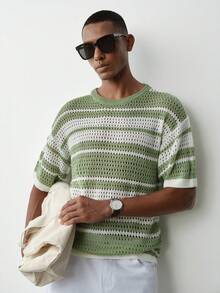 MENRIVO Men's Hollow Out Semi-Sheer Striped Knit Short Sleeve Polo Shirt, Comfortable Breathable Lightweight Knit Top For Casual Wear, Suitable For Vacation And Valentine's Day - Green - View 5