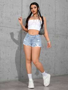 SHEIN PETITE 女士时尚百搭毛边破洞口袋纽扣牛仔短裤 - 淺色水洗藍 - 查看 4