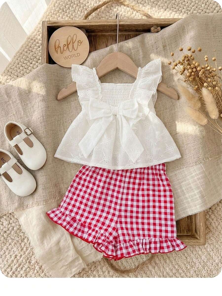 女婴可爱夏季休闲度假刺绣蝴蝶结无袖上衣和格子松紧腰短裤套装 - 白色 - 查看 1