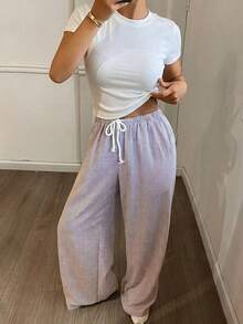 DAZY Bộ đồ ngủ mùa hè dành cho nữ, gồm 2 món: áo ôm dáng và quần dài rộng rãi. - trắng - Xem 3