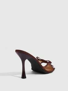 CUCCOO SZL Zapatos de mujer Moda clásica Sandalias de tacón alto para mujer Sandalias de malla marrón con lazo Sandalias de tacón fino con diseño de punta cuadrada para cena, trabajo, viajes, citas y uso sexy - Marrón - Ver 3