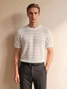 Manfinity CityGents Old Money Men's Off-White Minimalist Tropical Casual Round Neck Short Sleeve Lace T-Shirt Summer Holiday Vacation Beach Hawaii Party Evening Zoe - White - View 3