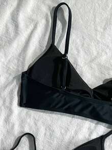 SHEIN Swim Mod Women's Basic Casual Triangle Cup Twist Bikini Top 2 Pieces Set - Black - View 4