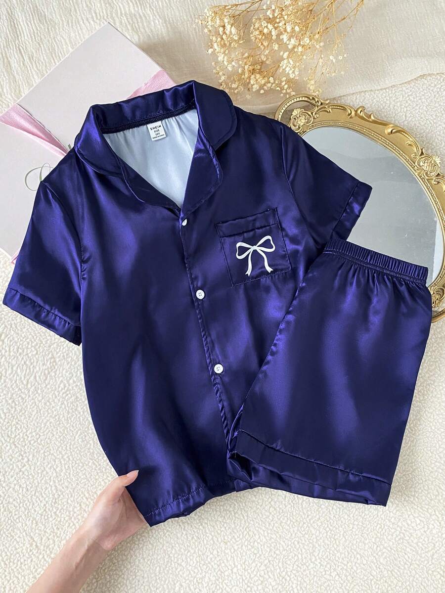 2件組青少年女孩居家服套裝,海軍藍可愛夏季睡裙,翻領短袖上衣與短褲,緞面睡衣家居服,附蝴蝶結圖案 - 寶藍色 - 查看 1