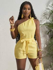 Slaydiva Bộ jumpsuit phong cách Tây Ban Nha/Boho mới mùa Xuân/Hè, thích hợp cho các lễ hội âm nhạc, lễ Phục Sinh, Nashville, tiệc sinh nhật, lễ tốt nghiệp, trang phục học sinh, mặc hàng ngày, kỳ nghỉ, du lịch biển, tắm nắng. Thiết kế lệch vai, thắt eo xoắn, chất liệu vải có họa tiết, dây buộc eo, tôn dáng, màu trắng, dành cho nữ. - Vàng nhạt - Xem 7