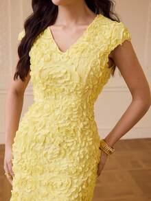 ZEYLAH V-Neck Floral Embroidered Fitted A-Line Dress, Spring/Summer Dinner Yellow Elegant Modest - Yellow - View 2