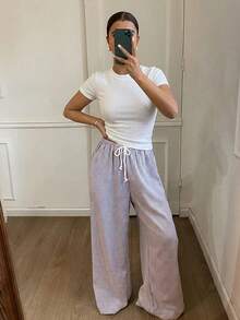 DAZY Bộ đồ ngủ mùa hè dành cho nữ, gồm 2 món: áo ôm dáng và quần dài rộng rãi. - trắng - Xem 4