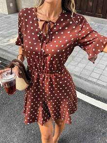 Vestido corto de mujer primavera/verano estilo francés elegante con cordones, escote en V, manga corta, cintura ceñida, bajo con volantes y estampado de lunares - Óxido marrón 2 - Ver 4
