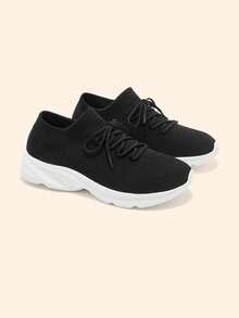 CUCCOO BASICS Women's Walking Shoes, Spring And Summer Breathable Mesh Foot Sneakers, Soft-Soled And Lightweight Mother Shoes - Black - View 2