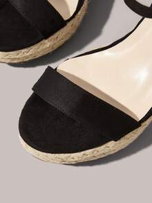 Styleloop Women Shoes Apricot Colorful Hollow Hemp Rope Straw Shoes Wedge Heel Platform Sandals Strap Shoes, Bohemian, Summer Wear, Vacation Atmosphere - Black - View 5