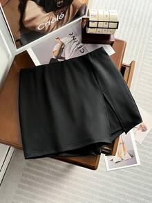Franclia Falda en línea A de unicolor elegante para mujer con pantalones cortos incorporados, diseño minimalista para ir al trabajo y uso diario, minifalda negra, primavera/verano - Negro - Ver 1