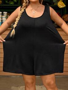 SHEIN CURVE+ Bộ áo liền quần dáng rộng, màu trơn, cổ tròn, có túi, dành cho nữ cỡ lớn, thích hợp cho mùa hè. - màu đen - Xem 5