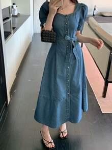 DAZY 女士休闲水洗方领系带花瓣袖牛仔连衣裙，夏季 - 藍色 - 查看 3