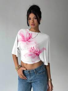 Aloruh Áo croptop nữ kiểu dáng thanh lịch, thoải mái, in họa tiết hoa ly màu hồng, cổ tròn, tay cánh dơi, thiết kế nhún bèo, thích hợp cho kỳ nghỉ, áo thun hoa ly, áo kiểu đi nghỉ mát. - trắng - Xem 6