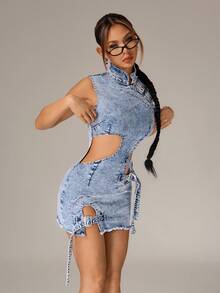 SHEIN PETITE 高领无袖修身镂空牛仔中长连衣裙，时尚夏季 - 藍色 - 查看 6