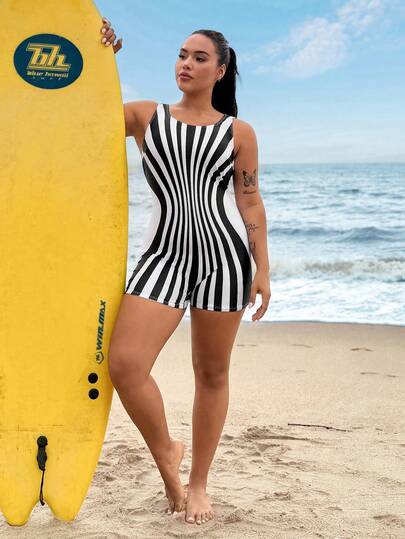 Swim Nautrix Áo tắm liền thân cỡ lớn với họa tiết in, thuộc dòng sản phẩm đua xe châu Âu và Mỹ.