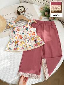 SHEIN Vintaside Kids 女童 2 件組夏季套裝，花卉印花荷葉袖 T 恤上衣與梭織長褲套裝，韓風家庭度假度假服飾 - 紅色 - 查看 7