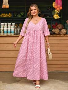 SHEIN CURVE+ Vestido casual de mujer talla grande con estampado floral diminuto, vestido de mujer rosa y colorido, vestido holgado tipo babydoll, para verano - Rosa - Ver 7