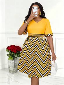 Villa Velisse 大码A字腰链印花短袖连衣裙，夏季黄色印花连衣裙，大码图案连衣裙，黄色大码连衣裙，大码夏季连衣裙，大码黄色连衣裙，V领黄色连衣裙，黄色图案连衣裙，女士及膝连衣裙，女士黄色连衣裙，大码夏季连衣裙，大码女装，黄色条纹连衣裙，女士大码连衣裙 - 黃色 - 查看 7