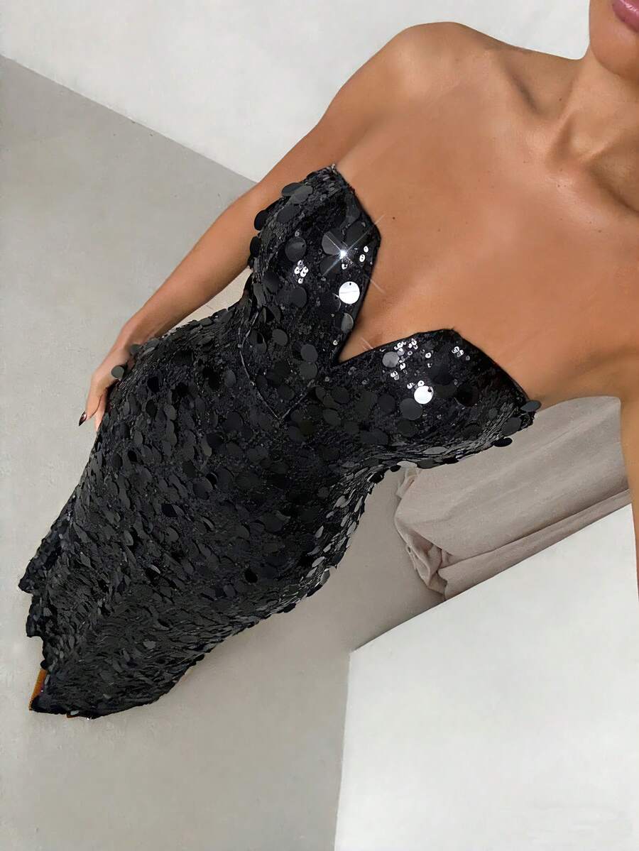 SHEIN Glamour Vestido de fiesta sin tirantes con lentejuelas, elegante y de moda - Negro - Ver 1