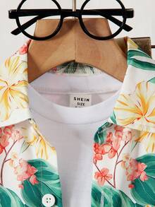 SHEIN Playful Pals 两件套夏季休闲男童衬衫套装，花叶印花短袖宽松领衬衫，纯色弹力腰短裤，适合夏威夷度假、海滩、家庭旅行、夏季派对、日常休闲穿着，也可作为亲子装。 - 彩色 - 查看 8