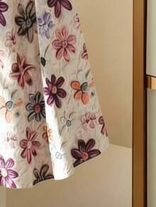 Franclia 女士标准尺码夏季连衣裙，吊带V领印花连衣裙，适合夏季假期、情人节、派对、婚礼、毕业典礼等场合，优雅大方，休闲正装皆宜。 - 杏色 - 查看 5