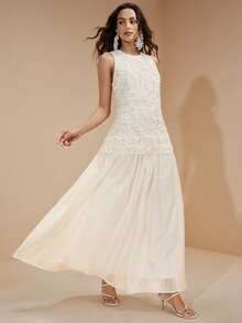 女士串珠刺绣圆领无袖拼接设计休闲长裙 - 杏色 - 查看 4