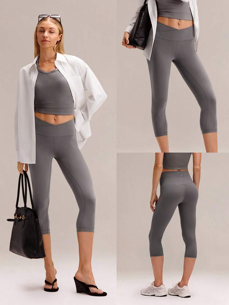 21" FeatherFit™ Crossover Waist Y-Shaped Butt Seam Cutie Capri Leggings Low Impact Yoga Pilates Studio Daily