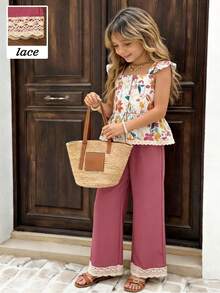 SHEIN Vintaside Kids 女童 2 件組夏季套裝，花卉印花荷葉袖 T 恤上衣與梭織長褲套裝，韓風家庭度假度假服飾 - 紅色 - 查看 3