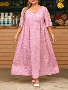 SHEIN CURVE+ Vestido casual de mujer talla grande con estampado floral diminuto, vestido de mujer rosa y colorido, vestido holgado tipo babydoll, para verano - Rosa - Ver 8