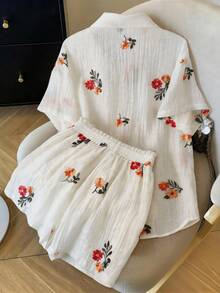 Casual Floral Embroidered Chiffon Dolman Sleeve Shirt And Shorts Set For Women - Apricot - View 2