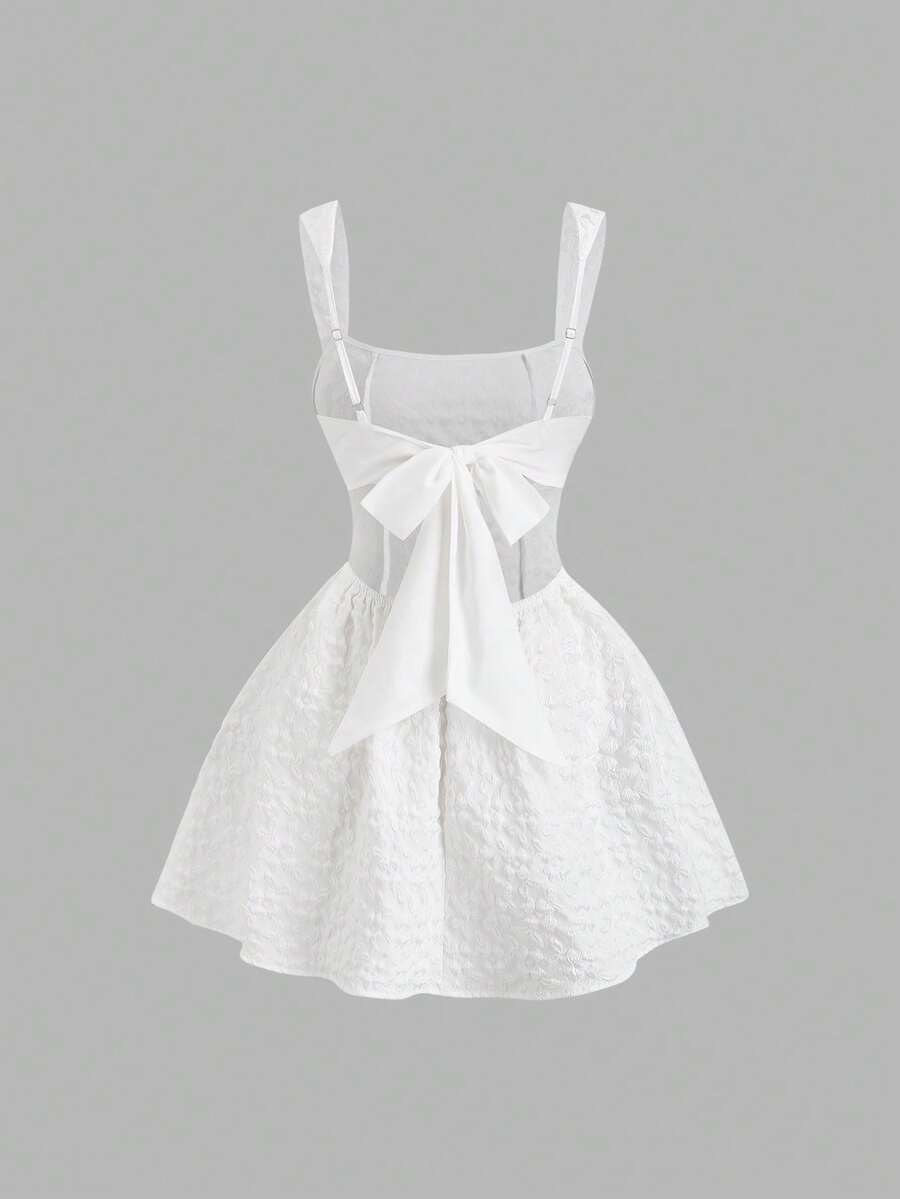 SHEIN Sweetro 优雅花卉面料收腰性感露背公主风A字连衣裙，精致早春单品，尽显女性柔美少女风，粉色调 - 白色 - 查看 1