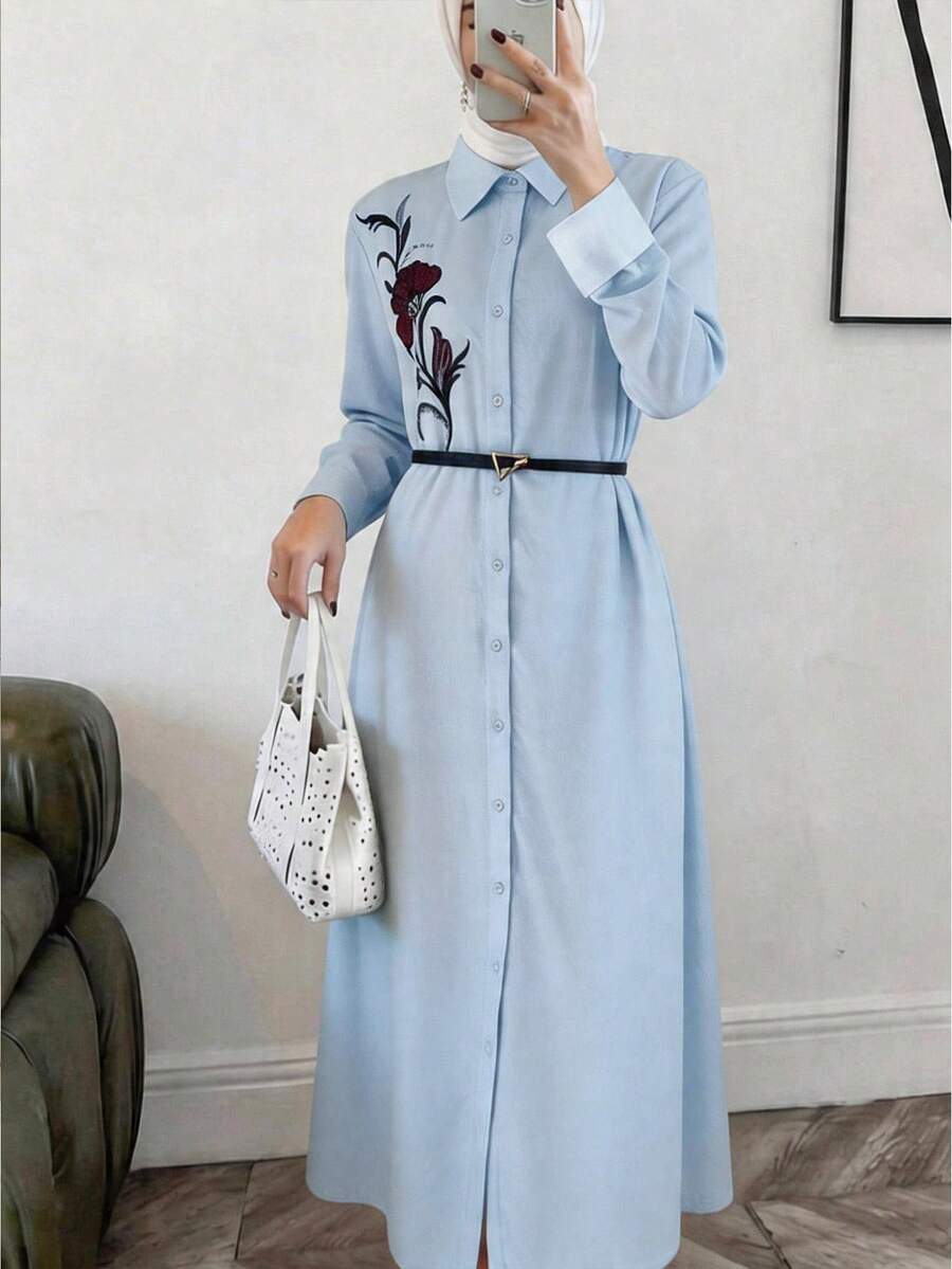 Solavon 女士休闲花卉刺绣纽扣阿拉伯风格连衣裙，秋季 - 淺藍色 - 查看 1