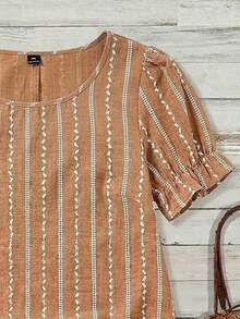 SHEIN VCAY Mother's Day Vacation Style Plus Size Embroidery & Retro Print Round Neck Casual Versatile Short Sleeve Blouse, Summer, Summer Top - Multicolor - View 3