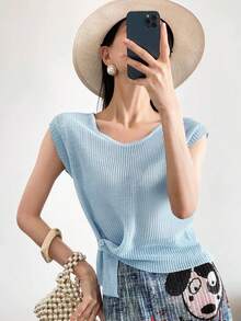 INAWLY 圆领轻薄镂空针织吊带背心 - 淺藍色 - 查看 1