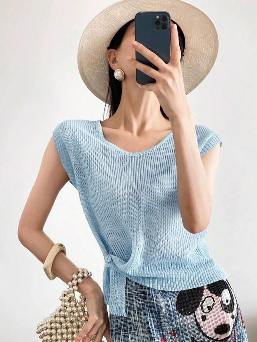 INAWLY 圆领轻薄镂空针织吊带背心 - 淺藍色 - 查看 1