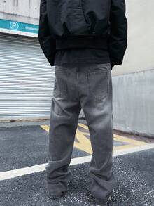 Manfinity EMRG 男士休闲美式高街水洗做旧水钻牛仔裤 - 灰色 - 查看 2