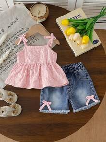 SHEIN Vintaside Kids 女婴夏季甜美清新花卉装饰吊带背心和牛仔短裤套装，蝴蝶结细节，适合日常外出、休闲旅行、家庭聚会、夏季购物 - 粉色 - 查看 2
