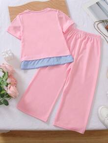 SHEIN Playful Pals 两件套韩版宽松少女藏蓝色二合一花卉刺绣T恤套装，藏蓝色短袖条纹下摆T恤搭配藏蓝色阔腿裤，适合日常穿着、周末郊游、徒步旅行、返校季等场合。 - 粉色 - 查看 2