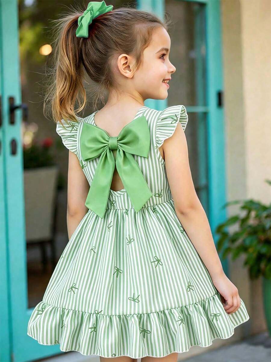 SHEIN Elladie kids 女童优雅条纹蝴蝶结印花圆领喇叭袖露背蝴蝶结装饰腰部荷叶边下摆休闲时尚连衣裙,适合度假旅行,夏季穿着 - 綠色 - 查看 1