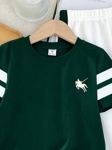 SHEIN Bộ đồ thể thao dáng rộng thoải mái, cổ tròn, tay ngắn và quần dài cho bé trai, kiểu dáng thể thao, thu đông mới. - Nhiều màu - Xem 4