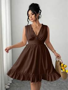 SHEIN Clasi 大码女式纯色无袖荷叶边连衣裙 - 咖啡棕 - 查看 4