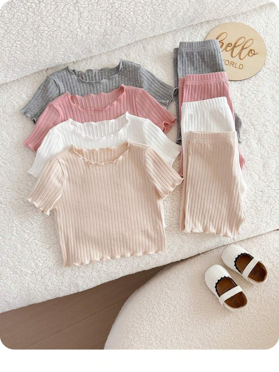 SHEIN 8pcs/Set Pakaian Musim Panas Bayi Perempuan Warna Pink dan Putih, Kasual, Setelan Keluarga yang Serasi, Baju Lengan Pendek dan Celana Pendek Bergaris Lucu, Pakaian Bayi Baru Lahir Unisex Warna Netral - MultiWarna - View 1