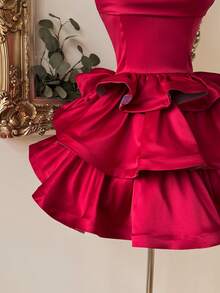 Lovelzi Gaun Pesta Pernikahan Musim Panas Elegan Warna Merah Anggur, Gaun Satin Modis dengan Bahu Terbuka dan Hem Bergelombang untuk Pesta Lajang, Wisuda, dan Acara Bridal Shower - Merah - View 4
