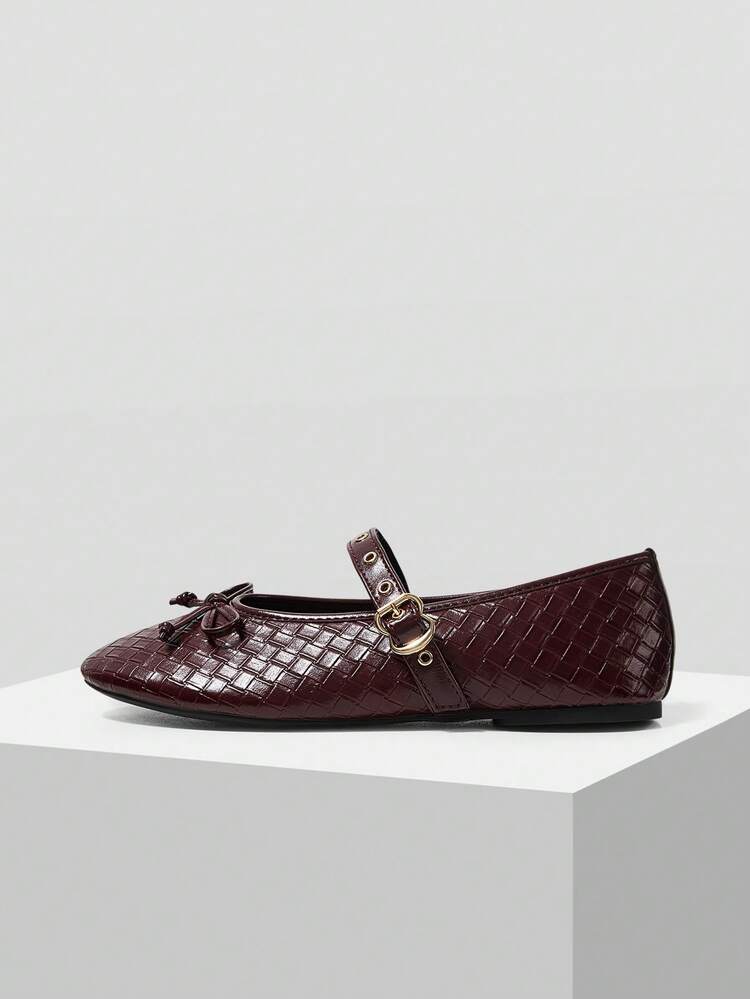 WOMEN'S BUCKLE RIVET INLAID BOW SIMPLE AND GENEROUS FLAT BOTTOM SUITABLE FOR DAILY COMMUTING LEISURE ROUND TOE SHOES