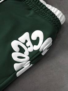 Manfinity Homme Pantalones de chándal casuales y sueltos con cordón en la cintura y estampado de letras para hombres - Verde Oscuro - Ver 4