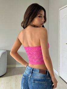 SHEIN EZwear 女士蕾丝拼接不对称下摆性感露肩短款上衣，玫瑰红 - 玫紅色 - 查看 2